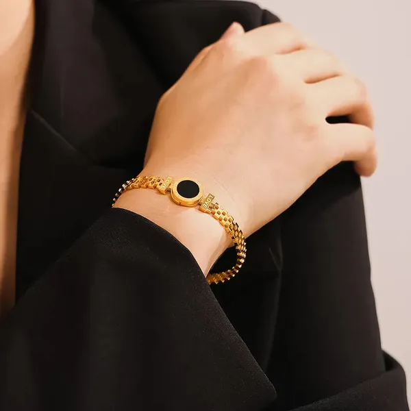 Gold_Roman_Numeral_Bracelets_For_Women